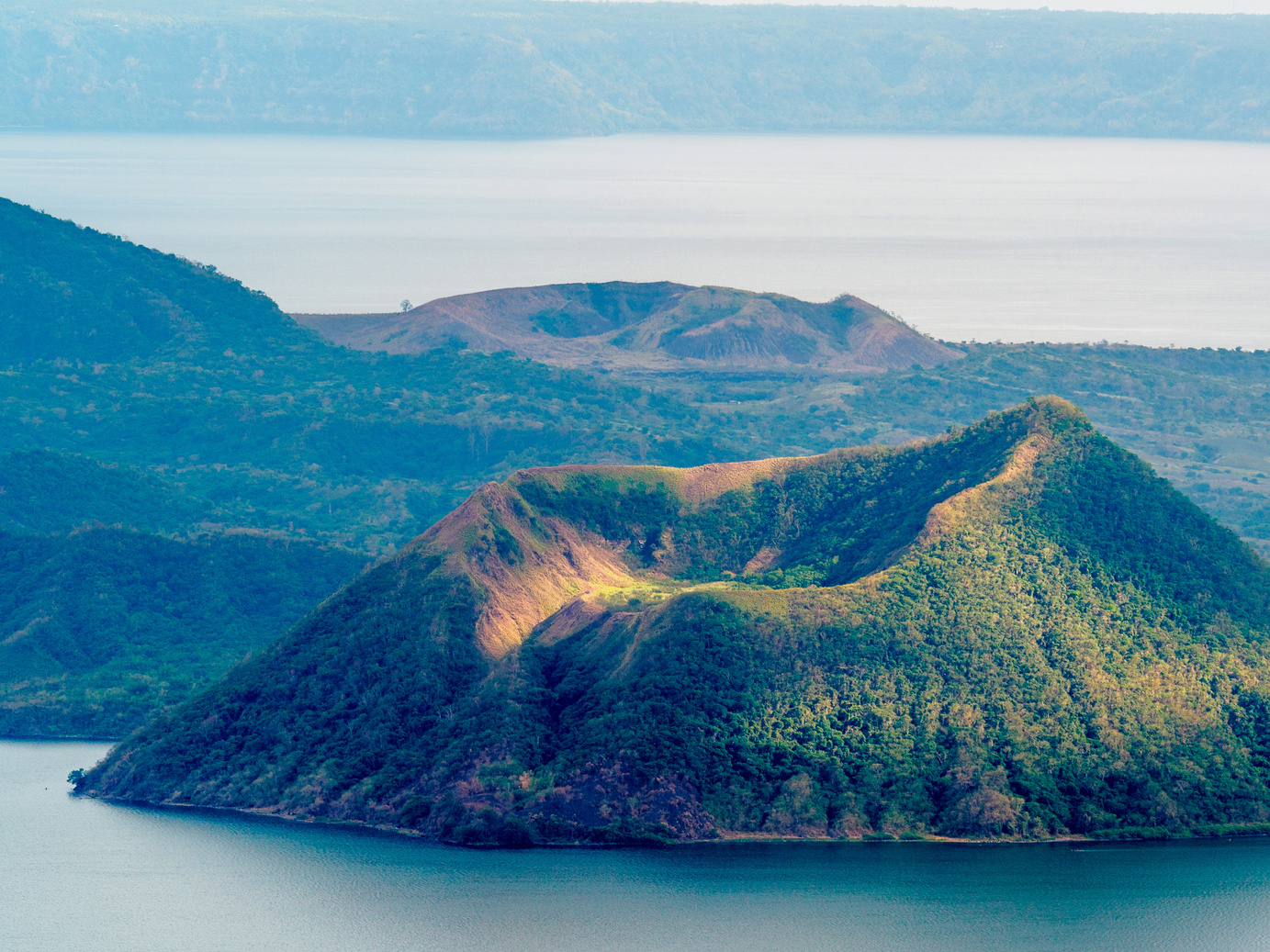 Taal Volcano , Tagaytay , Philippines